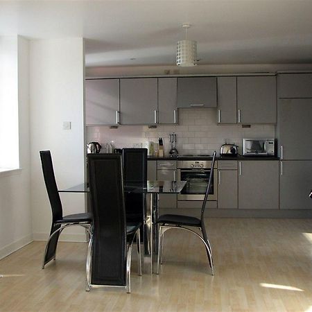Glasgow Central Clock Tower Boutique Suites And Bistro Bagian luar foto